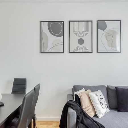 Maison 8 Personnes - Parking - Metro 7 Et Rer B A 6 Minutes La Courneuve Luaran gambar