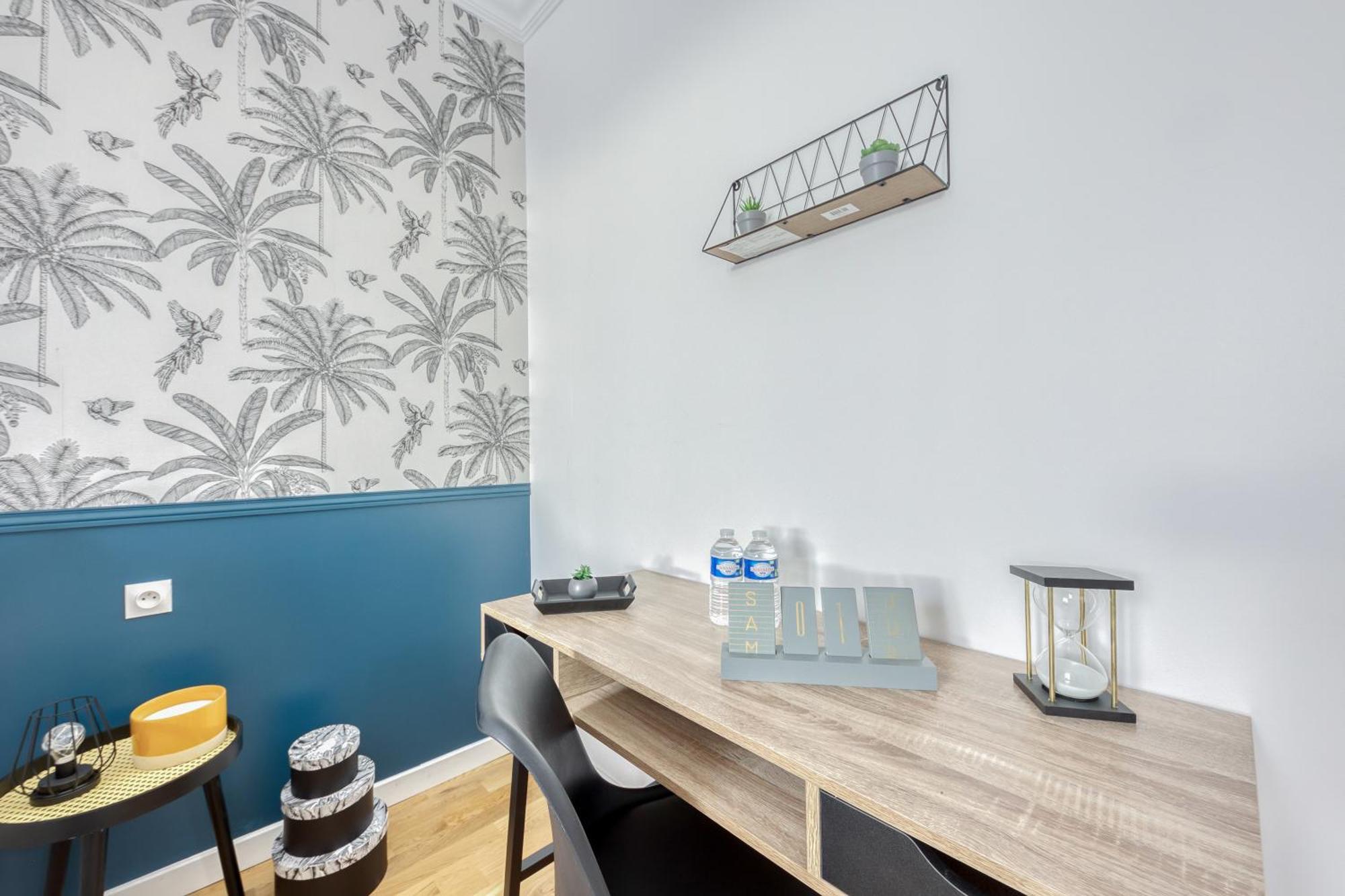 Maison 8 Personnes - Parking - Metro 7 Et Rer B A 6 Minutes La Courneuve Luaran gambar