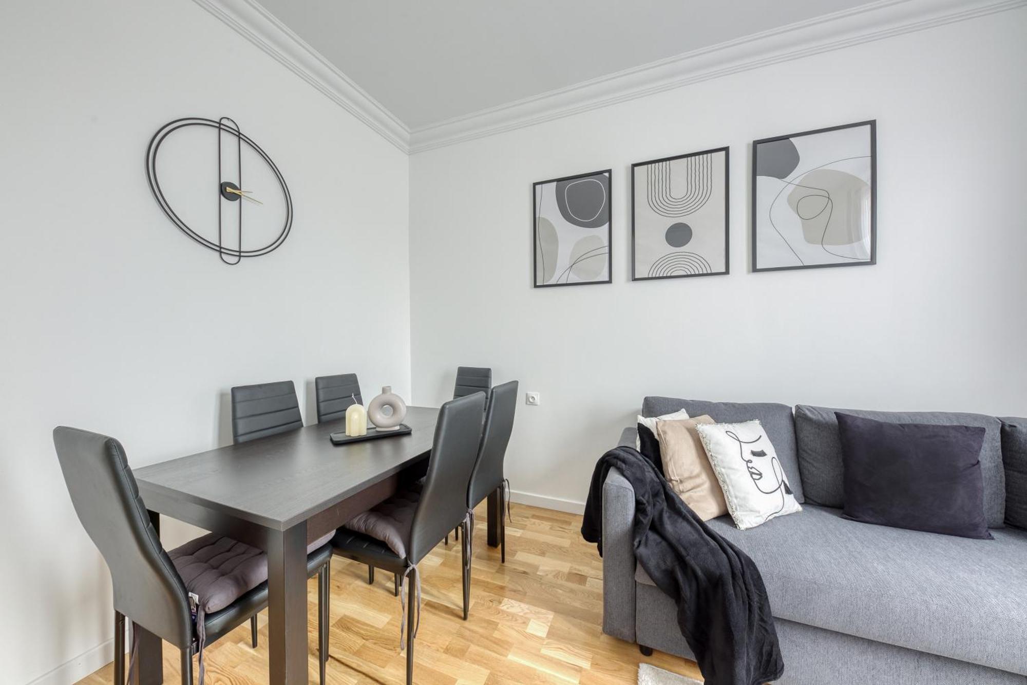 Maison 8 Personnes - Parking - Metro 7 Et Rer B A 6 Minutes La Courneuve Luaran gambar
